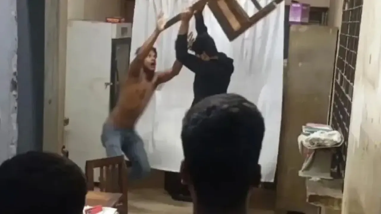 মারামারি